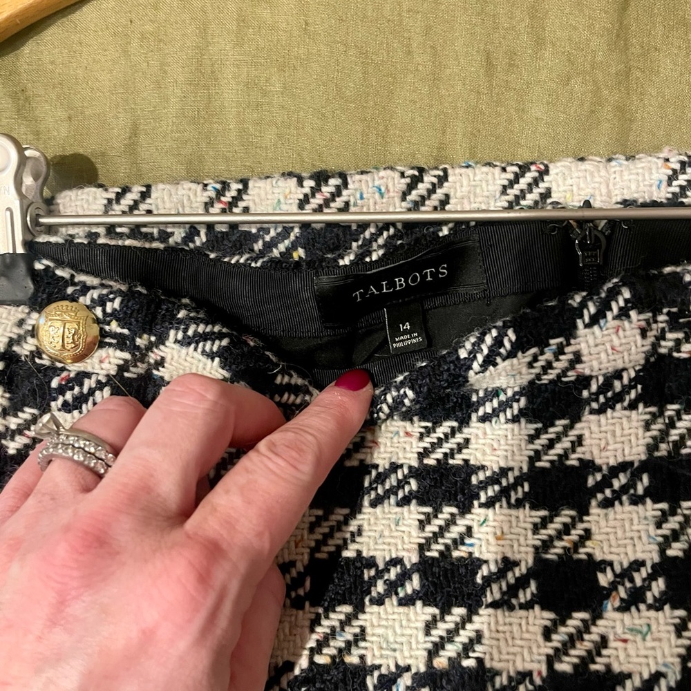 Talbots black and white wool skirt